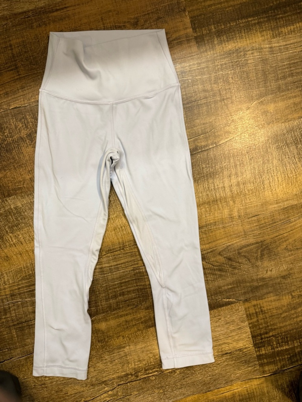 lululemon athletica Lavender Cropped High-Rise Leggings - Picture 4 of 6